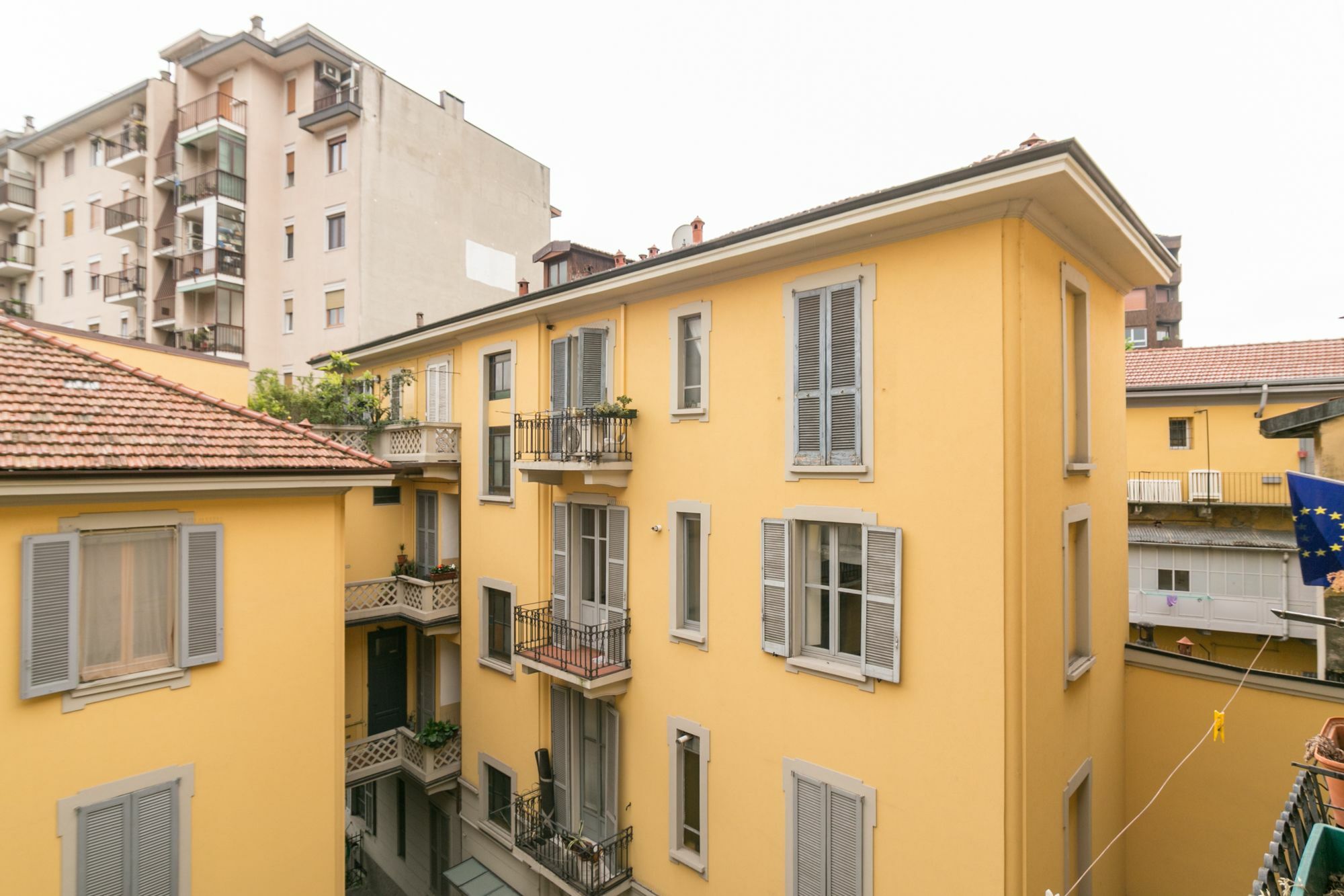 Pit Stop Navigli 米兰 外观 照片