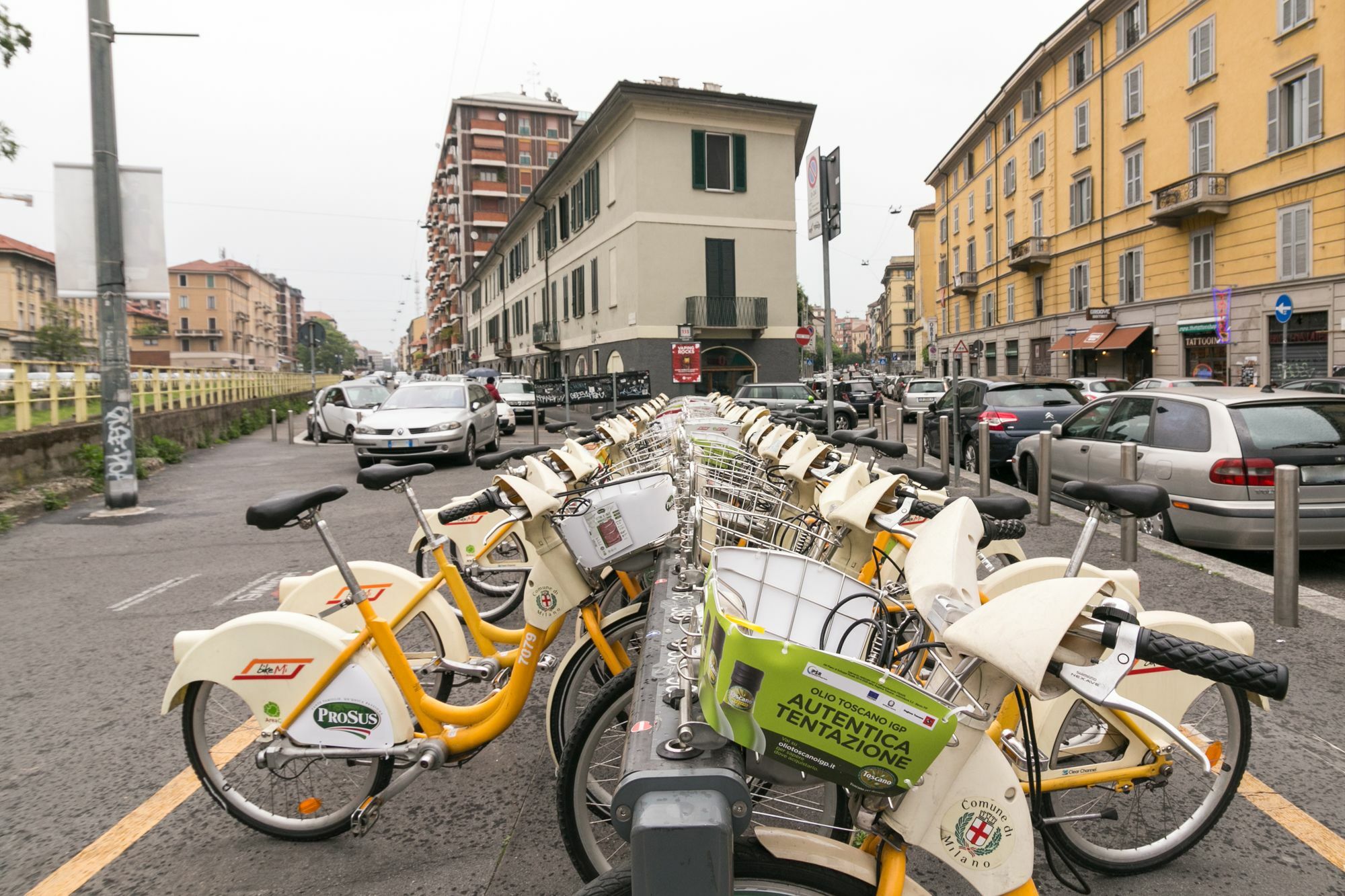 Pit Stop Navigli 米兰 外观 照片